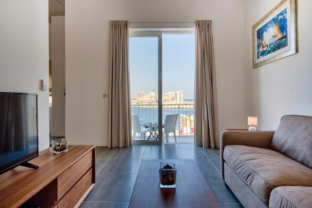 Vallettastay - Harbor View Gem -Sea View 2 Bed Apt Eksteriør billede